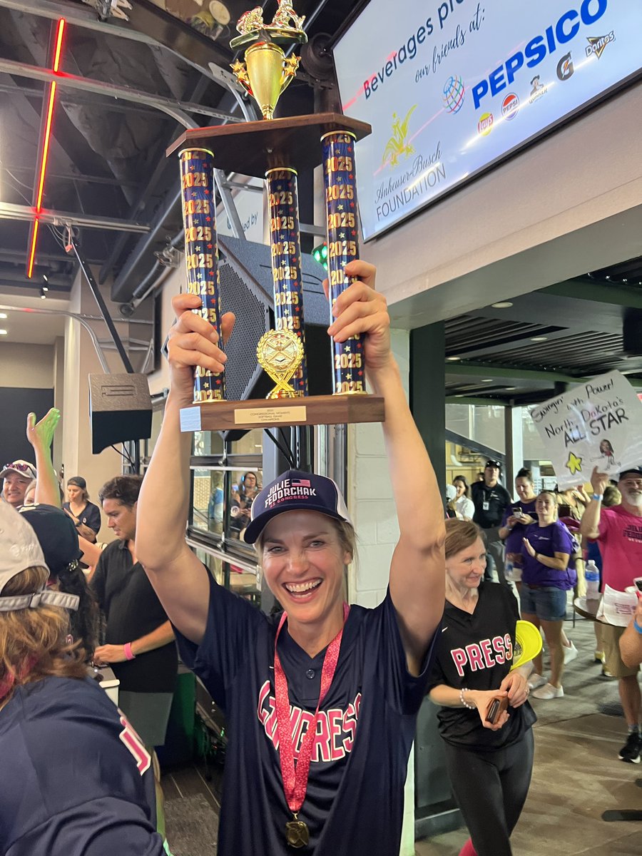 RepFedorchak's tweet image. PLAY BALL!! Had an amazing time playing in last night’s @CWSoftballGame in support of breast cancer survivors & fighters! The best part: Congress beat the media. Thank you to everyone who came out to support. 🥎