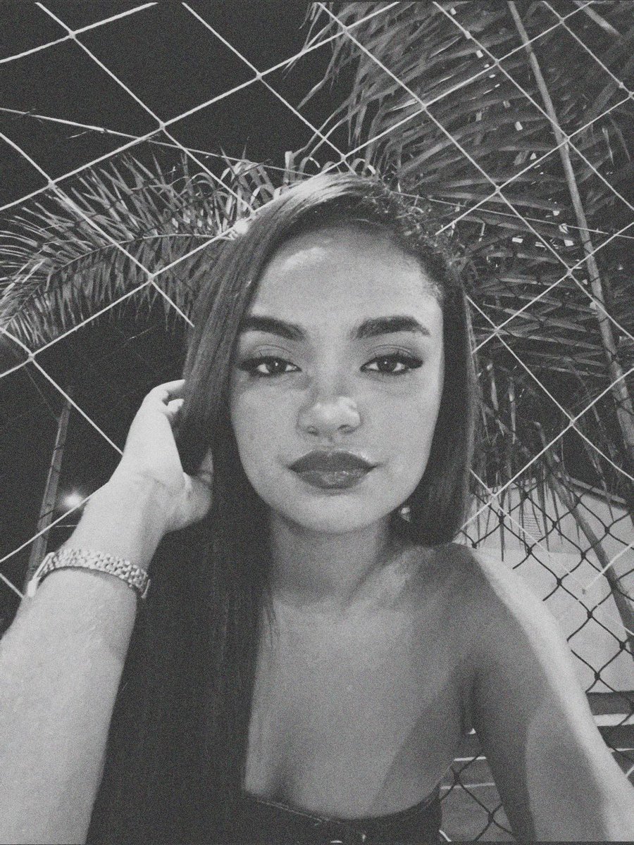 manonmaconha's tweet image. 🤍🩶🖤
#EYEKONSELFIEDAY #eksd @katseyeworld