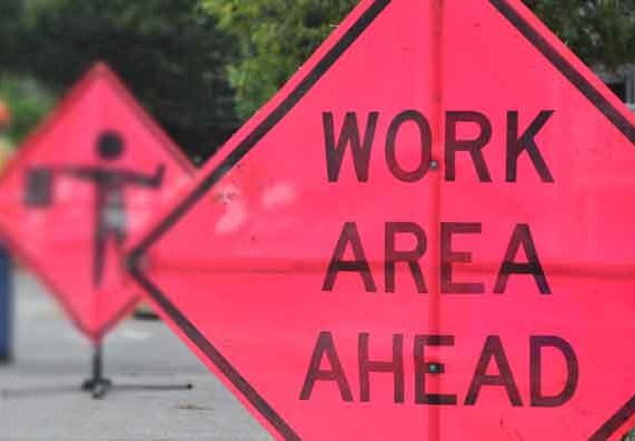Traffic Advisory – East Gate Drive
Time: Friday, July 18 at 1:00 A.M. - 6:00 A.M.

The City of Aiken Engineering and Utilities Department will have road crews performing work along East Gate Drive. Please drive carefully through the work zone.