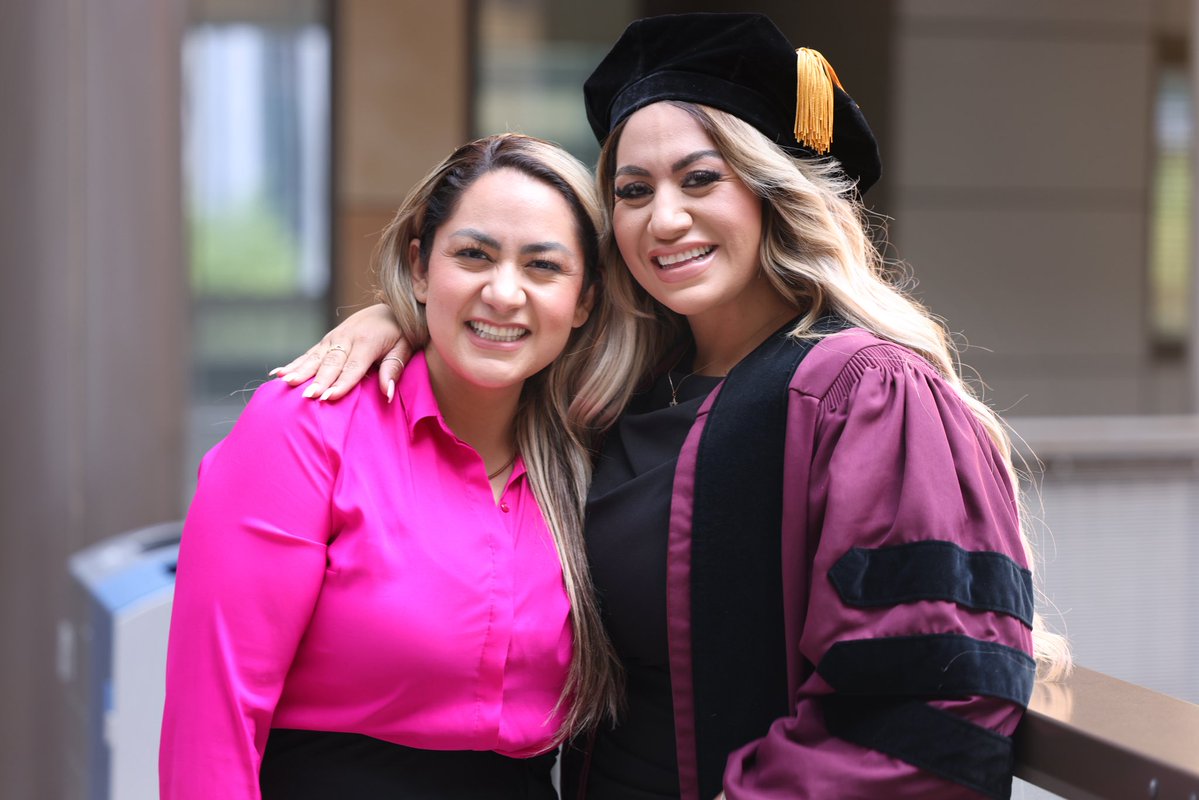 almaforarizona's tweet image. I can’t begin to describe how proud I am of my sister @consueloforaz , who defines perseverance! She has been with me side-by-side every step of the way. We graduated from high school, got our masters together, ran for Office together, and won. We became the first Sisters 👯♀️ to…
