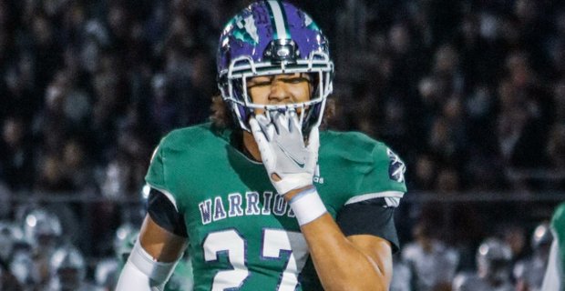 AllenTrieu's tweet image. Cincinnati Winton Woods 2027 EDGE Jaylen Mercer has 27 offers, but Tennessee, Missouri, Indiana, Louisville, Purdue, and USC are some of his good early relationships.
247sports.com/article/compos…