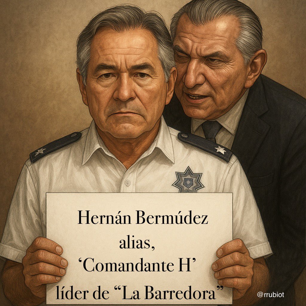 ricardorubiot's tweet image. ¡Morena lo sabía! 🚨
Desde el 2019 había reportes de inteligencia que relacionaban a Bermúdez con el crimen organizado. Adán lo ignoró y lo hizo secretario.
En 2021, SEDENA vinculó a altos funcionarios de Tabasco con la Barredora, con Adán como gobernador, se ignoró y lo…