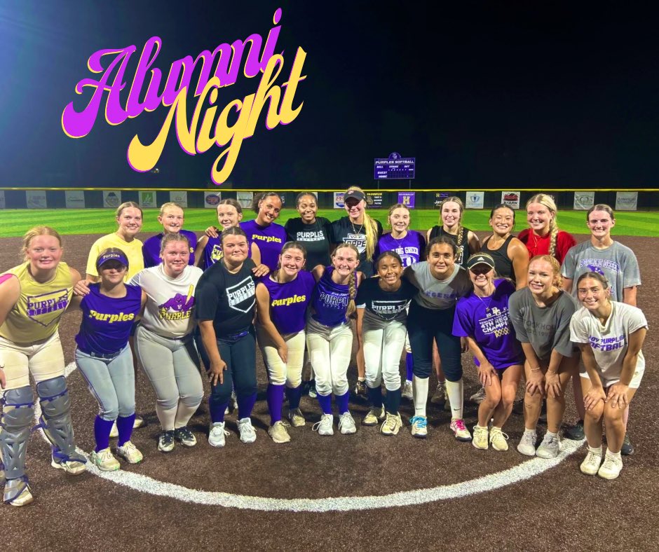 💜Respect the past💛Own the future💜 
Great night with alumni under the lights! (Don’t ask us what the score was)