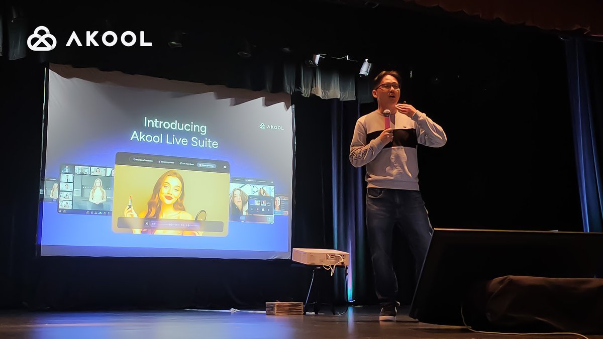 AkoolInc's tweet image. Still inspired by yesterday’s keynote by our CEO, Jiajun, on “Pioneering the Era of Real-Time AI Video Generation: Redefining Digital Interaction.” 💡✨

He shared powerful insights on the future of live video generation and how generative content is transforming the way we