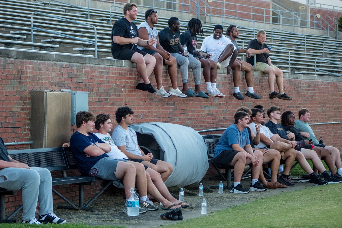ElonFootball's tweet image. Swinging for more than 7 years strong!
Last night, the 7th Annual Home Run Derby brought out the power, the laughs, and the brotherhood.
#PhoenixRising | #AED