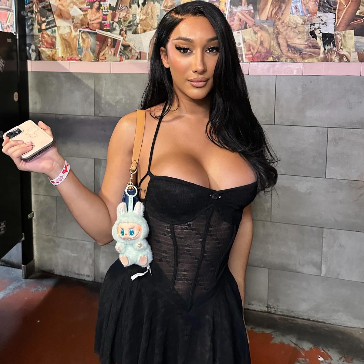 Alexamadysson's tweet photo. 2 new videos up rn

https://t.co/ikhmZweKTN https://t.co/E965B6U6uM