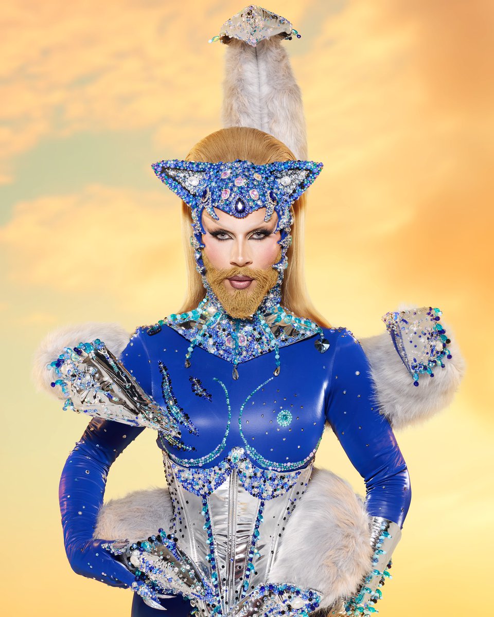 artdirectionk's tweet image. What a great, glamorous, fashion-forward episode of #DragRaceFrance #AllStars #DragRace ๐ซ๐ท with Marion Cotillard looking stunning and blown away by the caliber of performance, drag and drama.