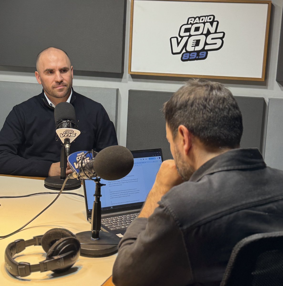 Suramericana Visión (@suramericanav) on Twitter photo 📻 Entrevista a <a href="/Martin_M_Guzman/">Martín Guzmán</a> en <a href="/fueradetiempo_/">Fuera de Tiempo</a> con Diego Genoud.
👉🏼Por qué el Gobierno aumentó ahora la tasa de interés, qué dicen los datos del trabajo en la Argentina de hoy y la deuda con el FMI, fueron algunos de los temas conversados.
youtu.be/hLYdYTAuFw4?si… 📻 Entrevista a <a href="/Martin_M_Guzman/">Martín Guzmán</a> en <a href="/fueradetiempo_/">Fuera de Tiempo</a> con Diego Genoud.
👉🏼Por qué el Gobierno aumentó ahora la tasa de interés, qué dicen los datos del trabajo en la Argentina de hoy y la deuda con el FMI, fueron algunos de los temas conversados.
youtu.be/hLYdYTAuFw4?si…