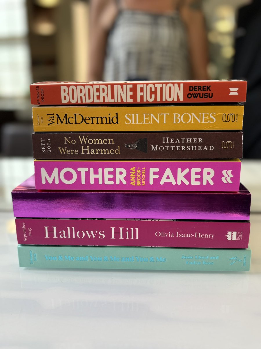 Matineegirl's tweet image. Life has been lifeing recently so haven’t posted any bookpost for yonks. This is what has arrived so far in July. Loving seeing the 2026 books rolling in, always get excited when the next years offerings start appearing ❤️📚📚📚