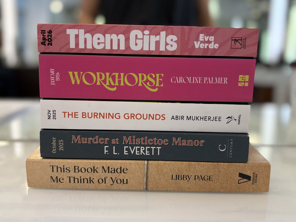 Matineegirl's tweet image. Life has been lifeing recently so haven’t posted any bookpost for yonks. This is what has arrived so far in July. Loving seeing the 2026 books rolling in, always get excited when the next years offerings start appearing ❤️📚📚📚