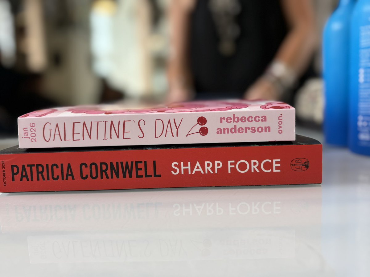 Matineegirl's tweet image. Life has been lifeing recently so haven’t posted any bookpost for yonks. This is what has arrived so far in July. Loving seeing the 2026 books rolling in, always get excited when the next years offerings start appearing ❤️📚📚📚