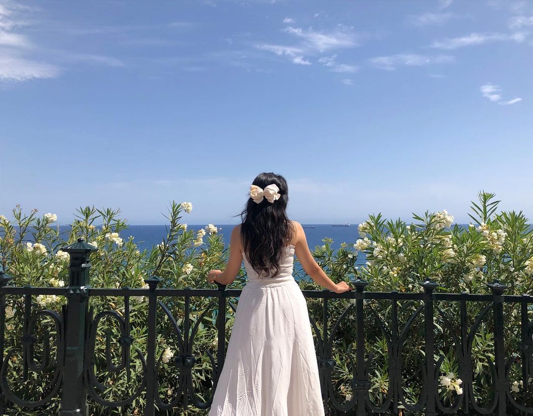 MiloudInes's tweet image. attitude elegant and beutiful like the smell of the flowers . 
#floral #summer #elegant