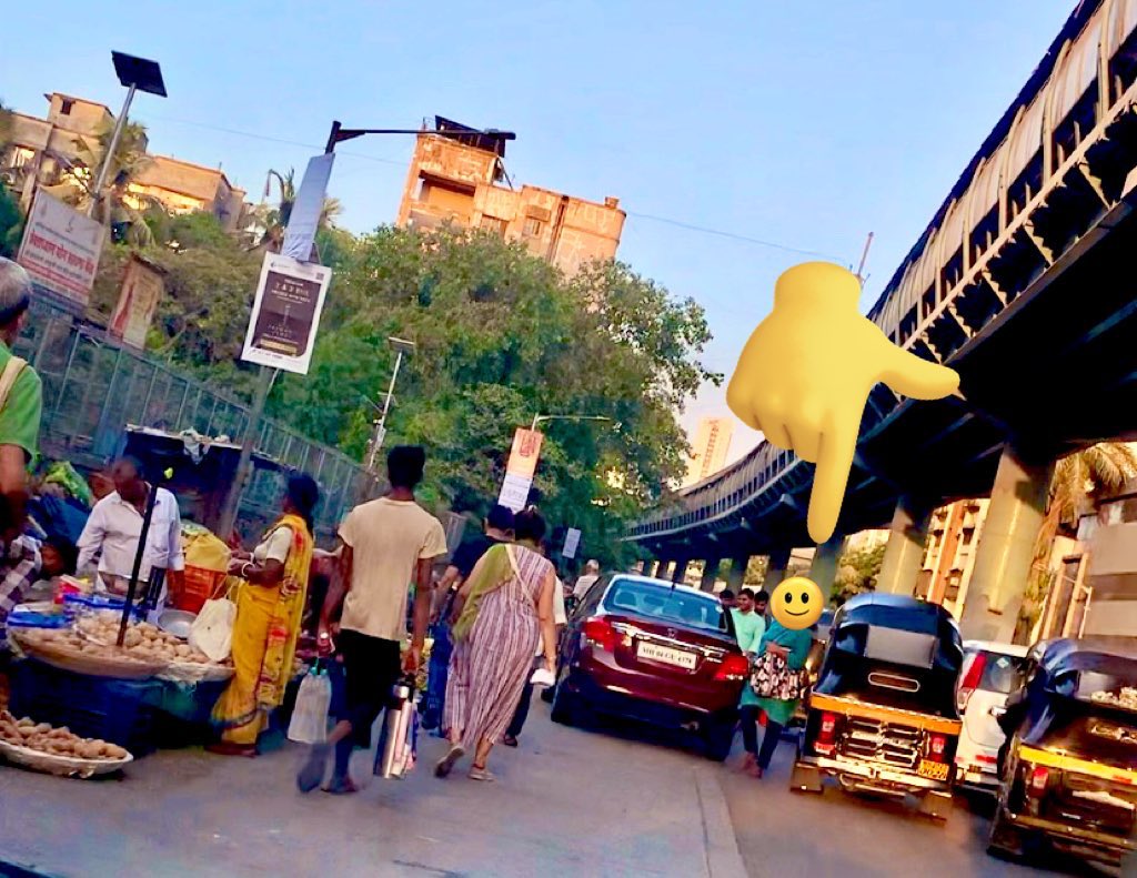 <a href="/TMS190/">VOK</a> Numerous Complaints to <a href="/mybmcWardRS/">Ward RS BMC</a> but Zero Results. One Lane, One #Footpath &amp; now even Side Lane Encroached. Akurli rd. Kandivili East where Mumbaikars are #helpless walking middle of Road 
<a href="/CMOMaharashtra/">CMO Maharashtra</a> <a href="/bmcmumbai/">Municipal Corp.</a> <a href="/RoadsOfMumbai/">Roads of Mumbai</a> <a href="/mumbaimatterz/">मुंबई Matters™🇮🇳</a>