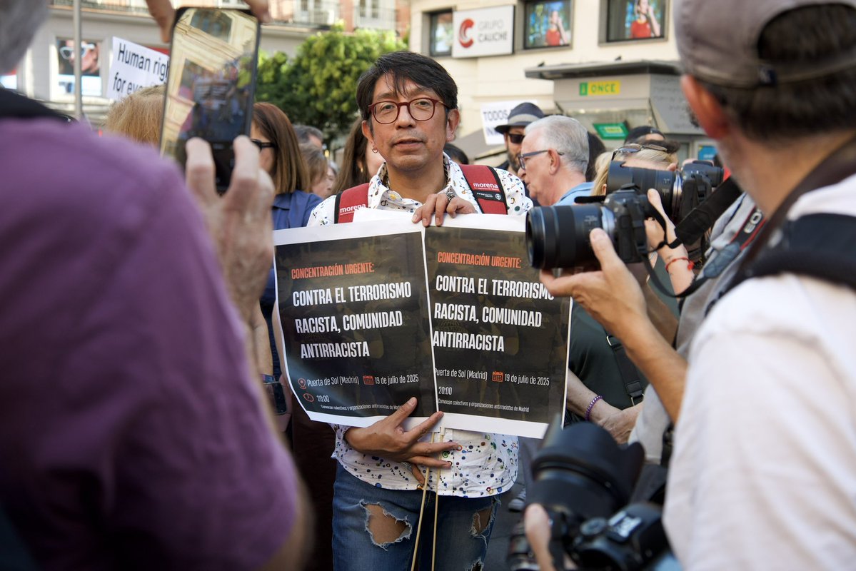 ✊🏽✊🏾✊🏿 CONTRA EL RACISMO, POR LA CONVIVENCIA #StopOdio

📢 Hoy nos concentramos frente al racismo, la xenofobia y la violencia que sufren las personas migrantes en nuestro país, ¡no nos callaran!

➡️ Presentes en las calles y siempre en los centros de trabajo: ¡ni un paso atrás