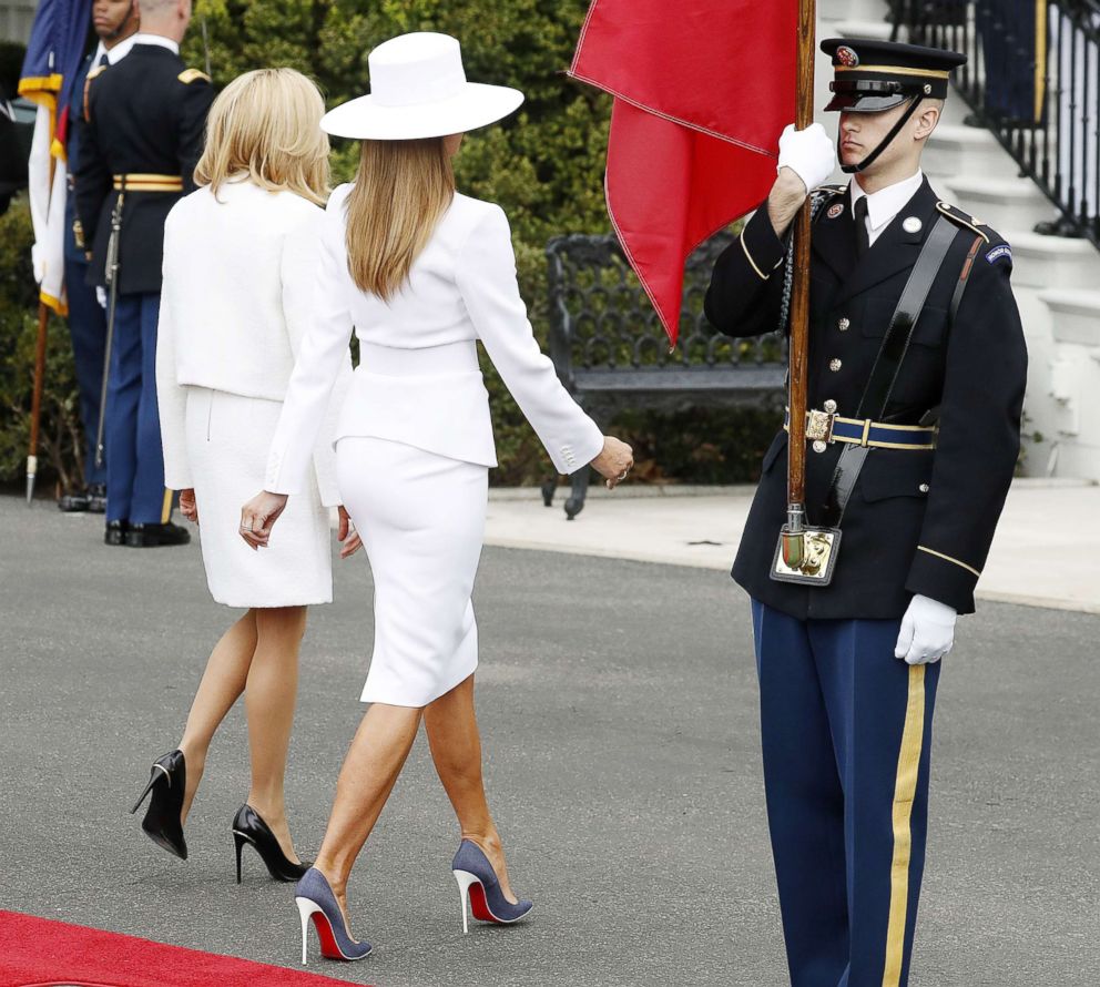 KUWTTRUMPS's tweet image. Brigitte Macron & Melania Trump - 2018 🇫🇷🖤🇺🇸