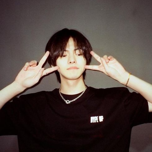 LURA 🏎️🏁 (@leowonwife) / Posts / X