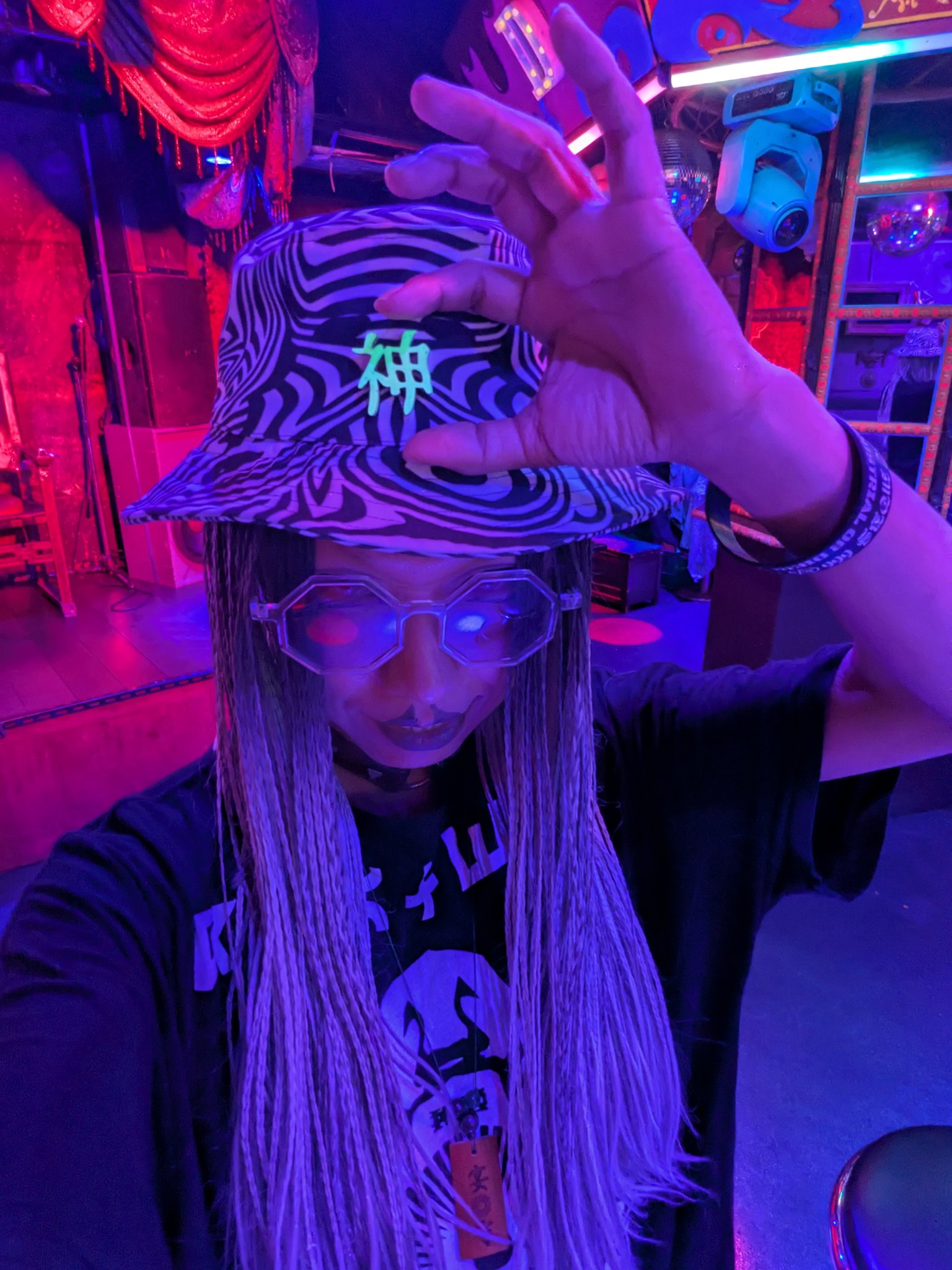 しせん👽 on X: 