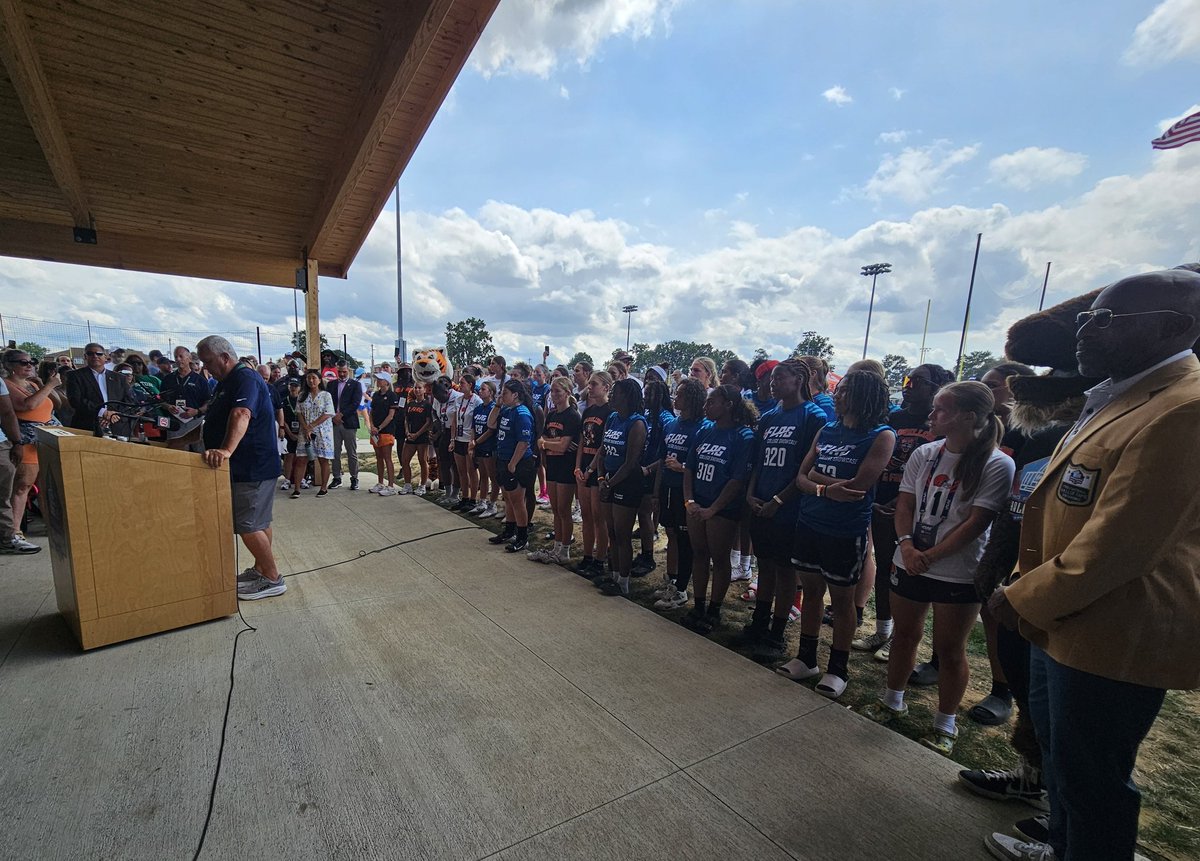 After years of efforting and push to make it happen, OHSAA has announced at the NFL Flag Championships that girls flag football is going to be a state sanctioned sport in Ohio.

Ohio is now the 17th state to make girls flag football a varsity sport amid its tremendous growth.