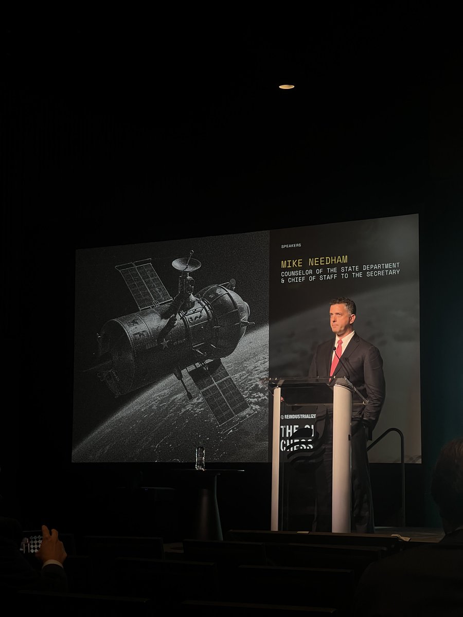 SantsPliego's tweet image. “The people in power assured us that by exporting production base we would also export our values…we now see how foolish that dream was.”
Exceptional speech from @MikeNeedham at @reindsummit