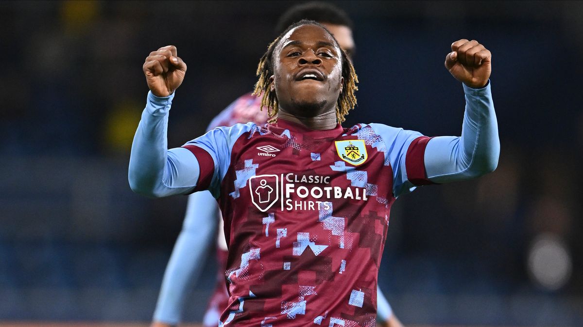 OBAFEMİ, KASIMPAŞA'YA ÇOK YAKIN! 🇹🇷⚽

Burnley'nin İrlandalı golcüsü Michael Obafemi, Süper Lig'den Kasımpaşa ile anlaştı. Transfer için son pürüzler gideriliyor.
#Obafemi #Kasımpaşa #Transfer