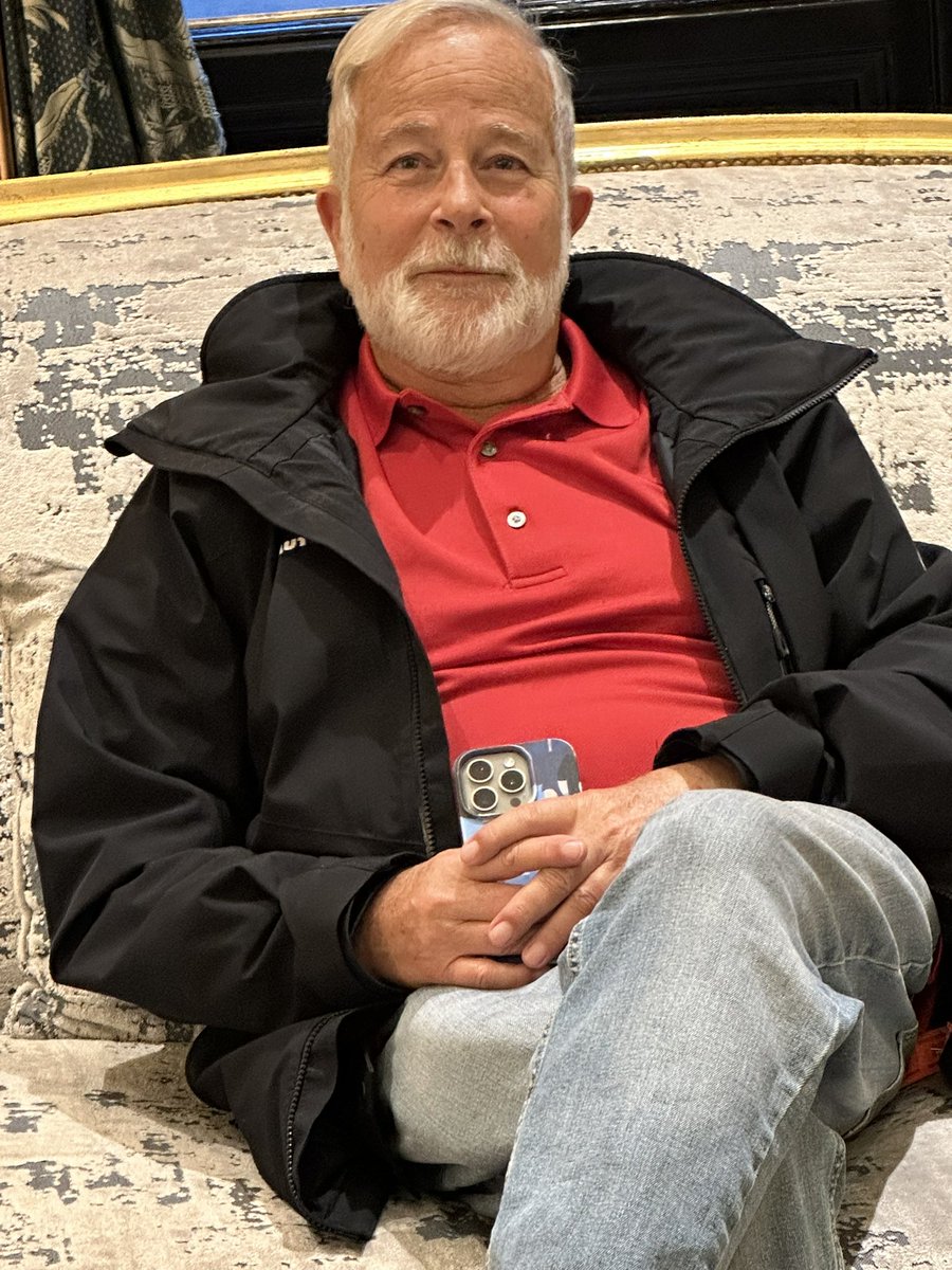 Quieren ver? La curiosidad los mata? Hay videos nuevos! 

onlyfans.com/karim_makarius…