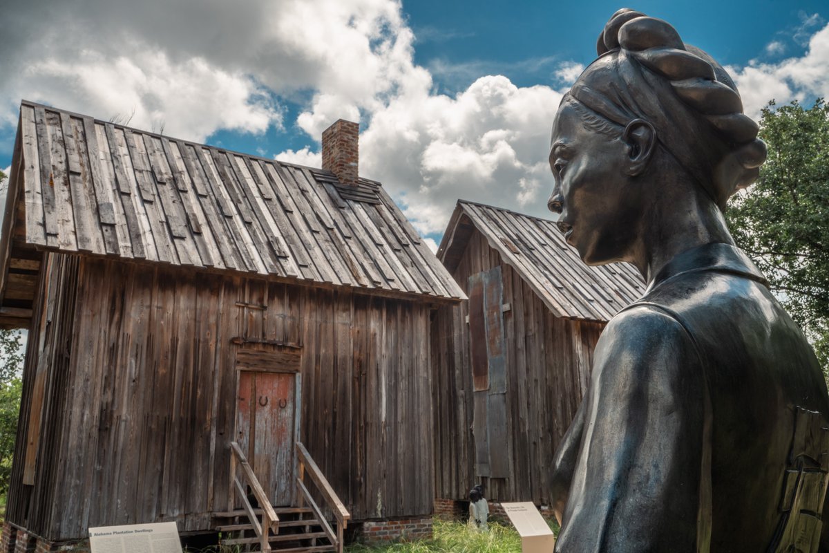 LegacySites's tweet image. "Waiting for Auction" by Vinnie Bagwell (@vinniebagwell) at Freedom Monument Sculpture Park in Montgomery, Alabama.
Plan your visit to the Legacy Sites here: legacysites.eji.org
