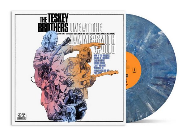 mindbombrecords's tweet image. Now In Stock: The Teskey Brothers-Live At The Hammersmith Apollo LP On Limited Edition Huron Blue Coloured Vinyl.
In keeping with the band’s love for analogue, Live At The Hammersmith Apollo was recorded entirely to tape.