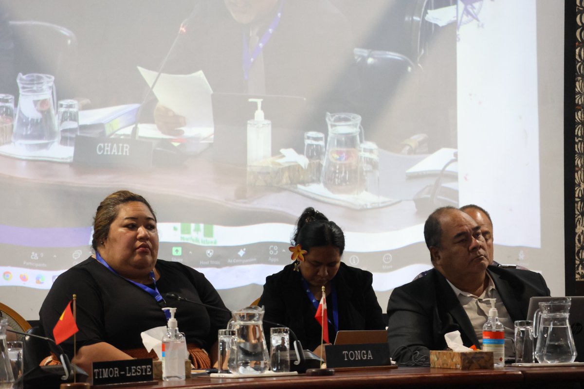 ForumSEC's tweet image. The Pacific ACP Trade Ministers Meeting concluded on 17 July 2025. Ministers and senior officials deliberated on the theme of the meeting, “Fostering Trade to Build a Resilient and Sustainable Pasifiki”
The meeting was chaired by Hon Kapelieli Lanumata, Minister for Trade and…
