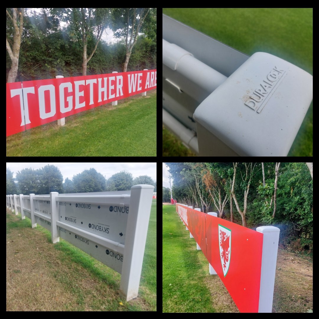 A second pitch length run of <a href="/DuralockSports/">Duralock Sports</a> 🇬🇧 pitch surround fencing ⚽️🏉🏏 incorporating advertising clips/boards supplied at WFA Colliers Park, #Wrexham 🏴󠁧󠁢󠁷󠁬󠁳󠁿
Supplied by <a href="/TurfixSolutions/">Turfix</a>