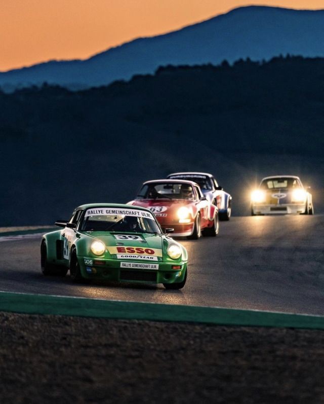 Buenas noches amigos twitteros x 🙋✨🌜🏁🇺🇾🥃