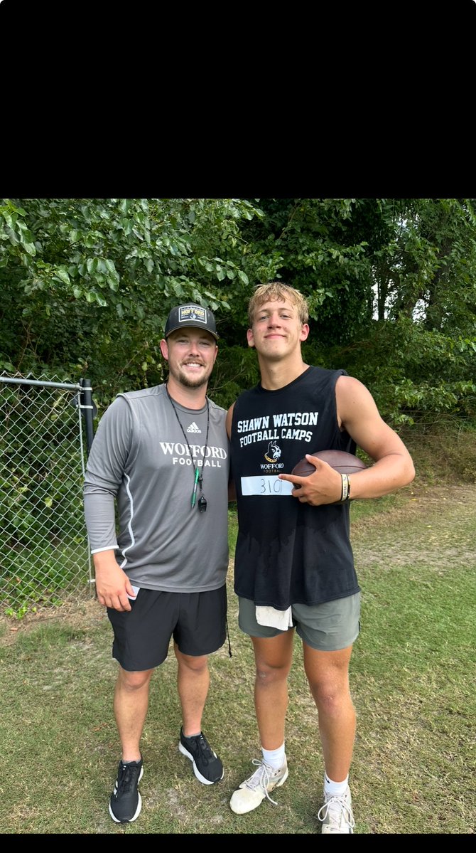 ethan_presley4's tweet image. Had a great camp Wednesday at @Wofford_FB! Third time on campus w camp last summer and Junior Day visit in the spring! It’s such a great place!
Thank you to @Crocker_5 for great instruction and a great talk after!
@WatsonShawn1 @FBCoach_Collins @CoachMichaelee @SenoriseP…