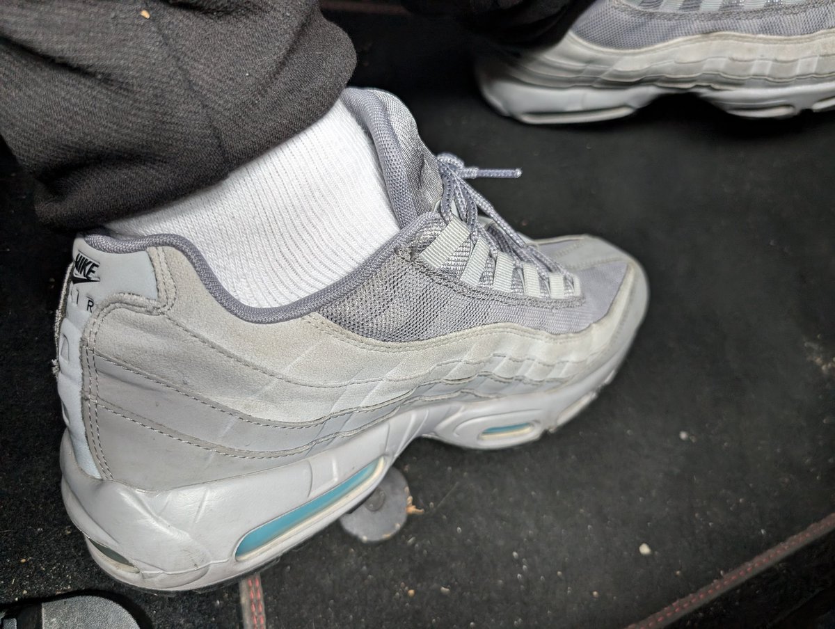 KingSwift tweet media