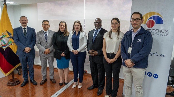 La superintendente Christina Murillo y autoridades de la #SEPS, mantuvieron una reunión con Rachel Irmen, asesora senior de la Oficina de Asistencia Técnica del Tesoro de EE.UU. con el objetivo de establecer mecanismos de cooperación interinstitucional contra el lavado de activos