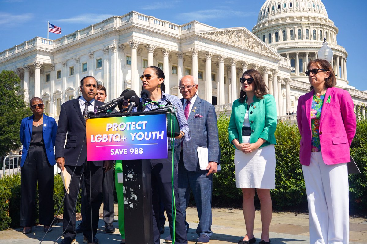 RepSarahElfreth's tweet image. Today, the Trump Administration officially ended the 988 Suicide and Crisis Lifeline’s specialized services for LGBTQ+ youth. As a member of the @EqualityCaucus, I joined @repdavids and the @TrevorProject to stand against the politicization of these life-saving services that have…