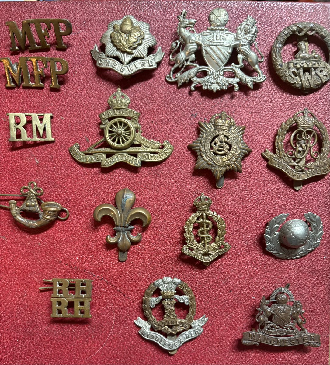 Collector_dan's tweet image. Few new badges arrived today. Some unusual ones amongst them.