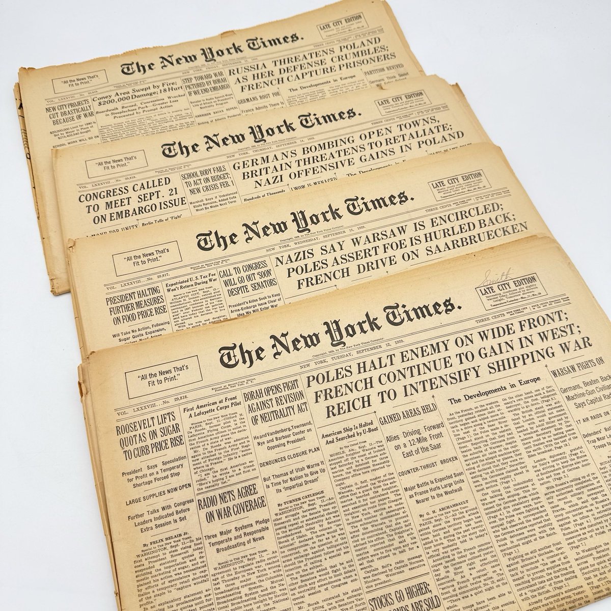 TheHistoryList's tweet image. It's Rare Finds Thursday, and we are excited to showcase a collection of WWII newspapers! We will be offering several newspapers tonight and will continue to introduce more over the coming weeks.
These newspapers span from the start of the war until the winter of 1944 and are in…