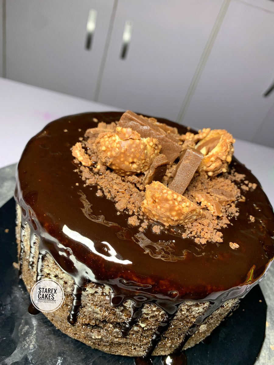 ugoeze_blessing's tweet image. Chocolate 🍫 🍫🍫