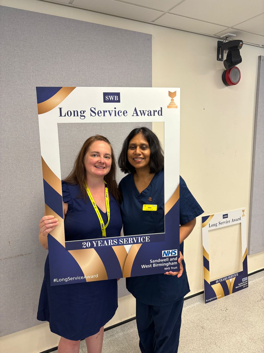 SWBH_RandD's tweet image. Yesterday our Head of Department Kelly Hard and Research Nurse Sibet have been awarded their 20 year long service award Kelly, Sibet &all the colleagues at SWB over the years have continued to show compassion and dedication to their patients&community✨