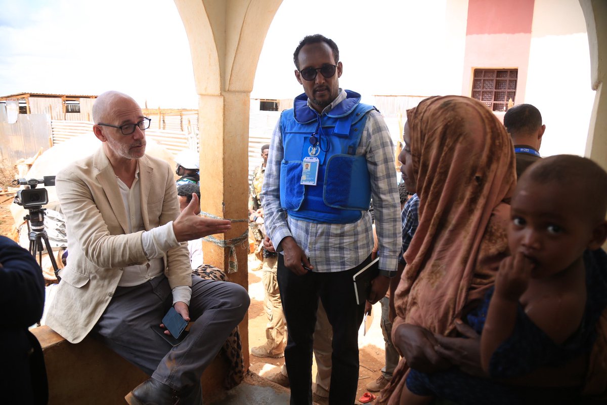GConway_UN's tweet image. Grateful for kind hospitality of #SouthWestState & @BaidoaMunicipal for visit yesterday to 3 #Barwaaqo #IDP sites, to see #DurableSolutions in action & listen to community needs and aspirations, esp. on livelihoods. Notable progress on land title deeds and transitional housing.