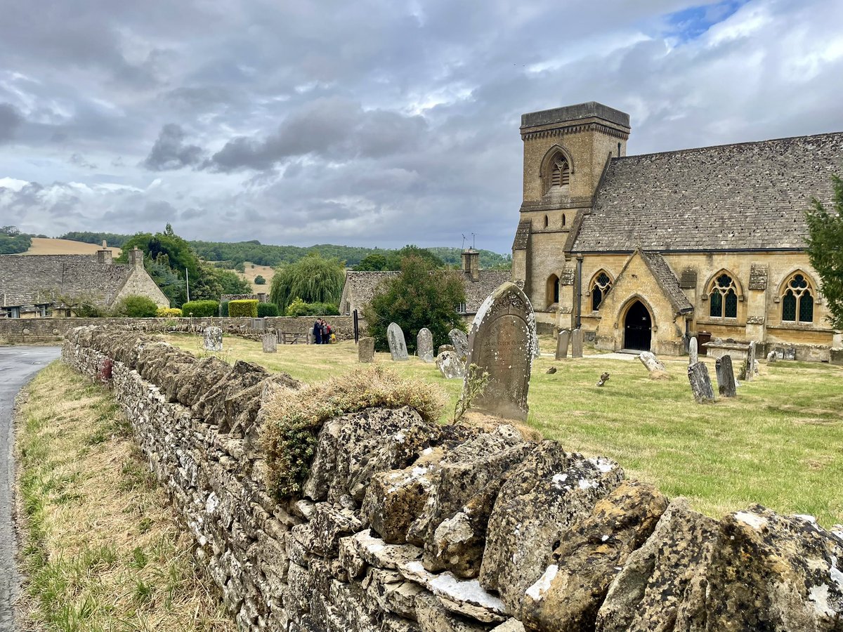 dasayan05's tweet image. Britain’s countryside.

A memorable trip to Cotswolds.