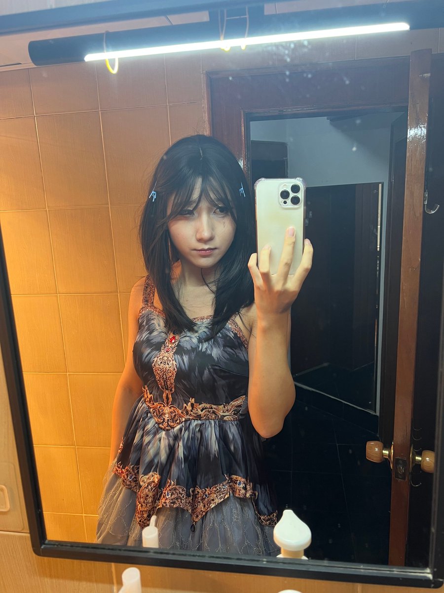 顺毛版魔法少女yuki
#男娘 #femboy