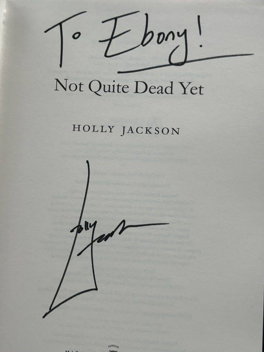 esdunsteric's tweet image. Holly saying she’s gonna steal my name for her next book 🙂↕️🙂↕️ bestieism !!!💌