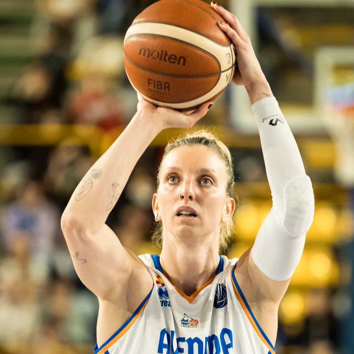 ORLEN Basket Liga Kobiet (@blkpl) on Twitter photo Hit transferowy <a href="/AZSUMCSLublin/">AZS UMCS Lublin</a>! 👀🔥
Lubelski zespół zasili Laura Gil - wicemistrzyni olimpijska, wicemistrzyni świata, trzykrotna mistrzyni Europy oraz triumfatorka Euroligi 🔝💪
Fot. Euroleague Women
<a href="/GrupaORLEN/">ORLEN</a> <a href="/BankPekaoSA/">Bank Pekao S.A.</a> Hit transferowy <a href="/AZSUMCSLublin/">AZS UMCS Lublin</a>! 👀🔥
Lubelski zespół zasili Laura Gil - wicemistrzyni olimpijska, wicemistrzyni świata, trzykrotna mistrzyni Europy oraz triumfatorka Euroligi 🔝💪
Fot. Euroleague Women
<a href="/GrupaORLEN/">ORLEN</a> <a href="/BankPekaoSA/">Bank Pekao S.A.</a>