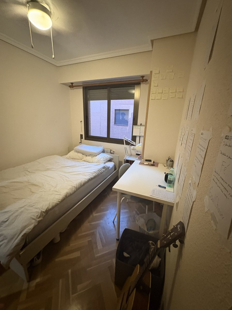 _halekulani_'s tweet image. Buscamos compi de piso! 🏡 Habitación luminosa y amueblada (cama individual o doble), con escritorio y armario empotrado. Ambiente tranquilo. Estancia máx. 6-7 meses, ideal para estudiantes o prácticas. ¡Disponible ya! 💫
#madrid #pisoMadrid
