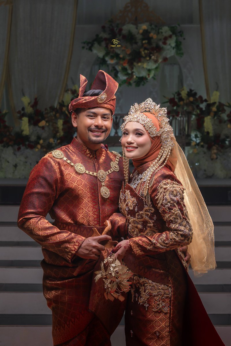 Atheefique's tweet photo. POTRAIT EXCLUSIVE
Fatin + Syazwan..
Sanding photo at Dewan Seri Rembau, Negeri Sembilan.. https://t.co/BSO0L75Gi3