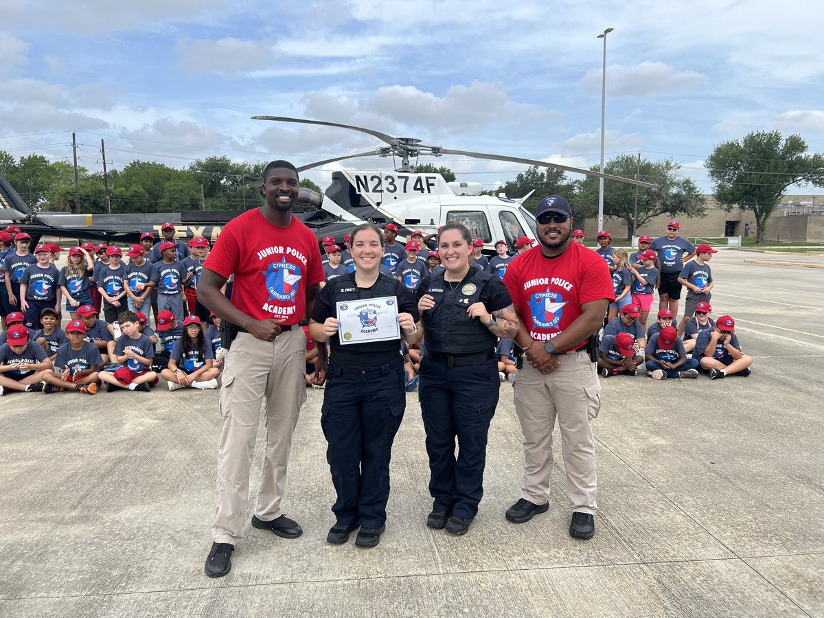 CFPD Community Outreach Program Services (@cfisdpdcops) on Twitter photo Today the cadets experienced a hands-on scenario based training with the following agencies Cypress Fairbanks ISD Police Department, Texas Department of Public Safety, Cypress Creek Fire Department Station 24, and Houston Forensic Science Center๐จ๐ฎโโ๏ธ๐งโ๐๐๐ฃ๐๐๐ Today the cadets experienced a hands-on scenario based training with the following agencies Cypress Fairbanks ISD Police Department, Texas Department of Public Safety, Cypress Creek Fire Department Station 24, and Houston Forensic Science Center๐จ๐ฎโโ๏ธ๐งโ๐๐๐ฃ๐๐๐