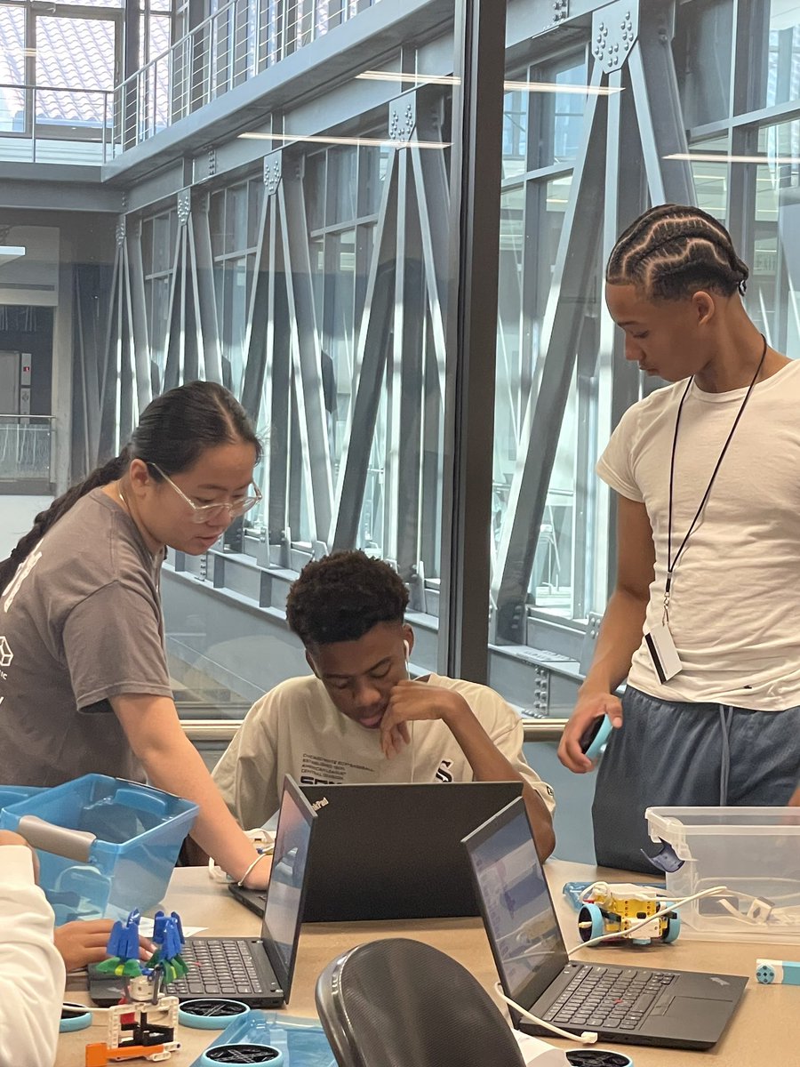 Westside Boiler Invasion - FRC 461 tweet media