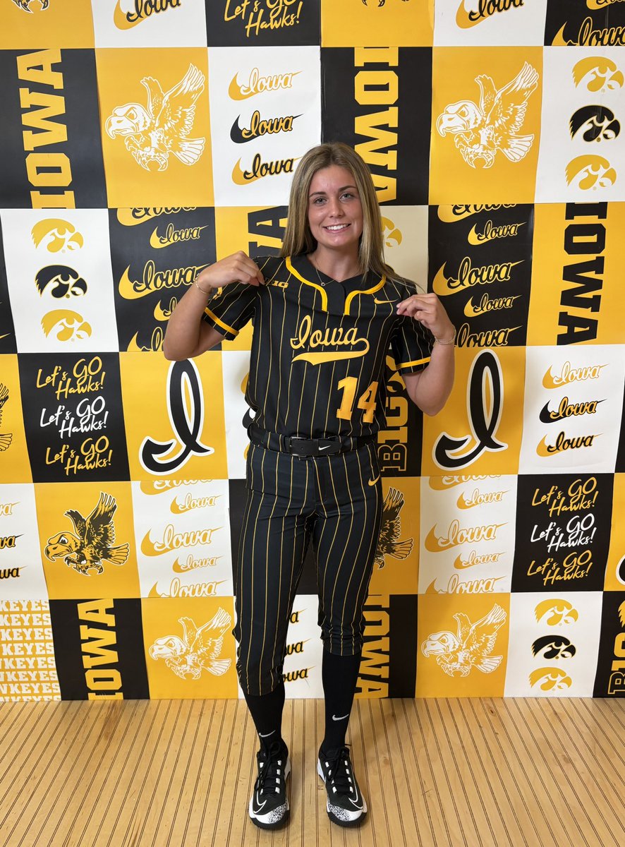Change of plans…staying home #gohawks #committed