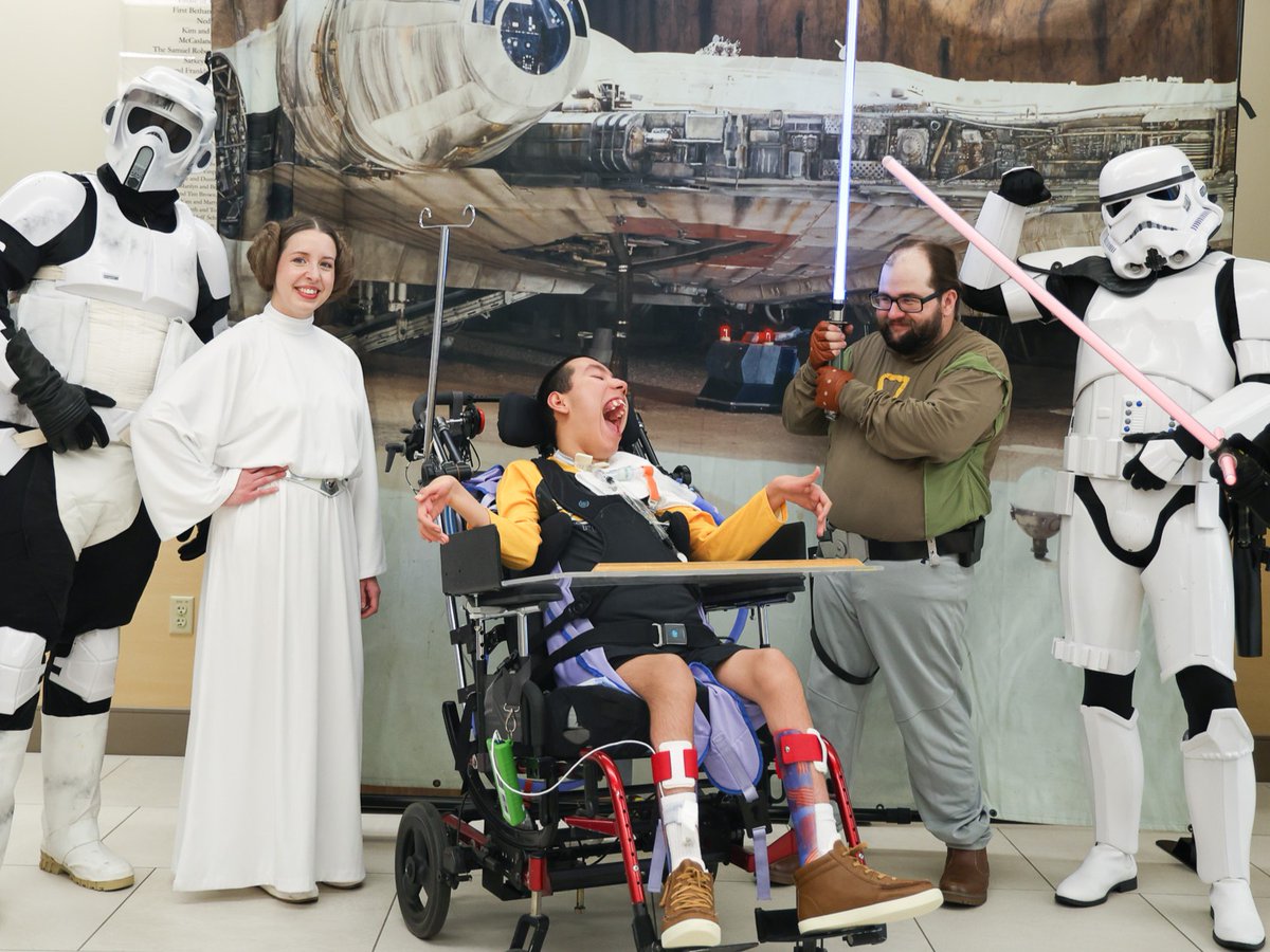 bethanychildrns's tweet photo. The Force was strong at Bethany Children’s yesterday! 🪐✨

@501stLegion stopped by to bring the world of @StarWars to patients and staff. 

We are so thankful for their visit and the smiles they brought! 

#BethanyChildrens #501stGarrison #StarWars https://t.co/UcVRsNer8k