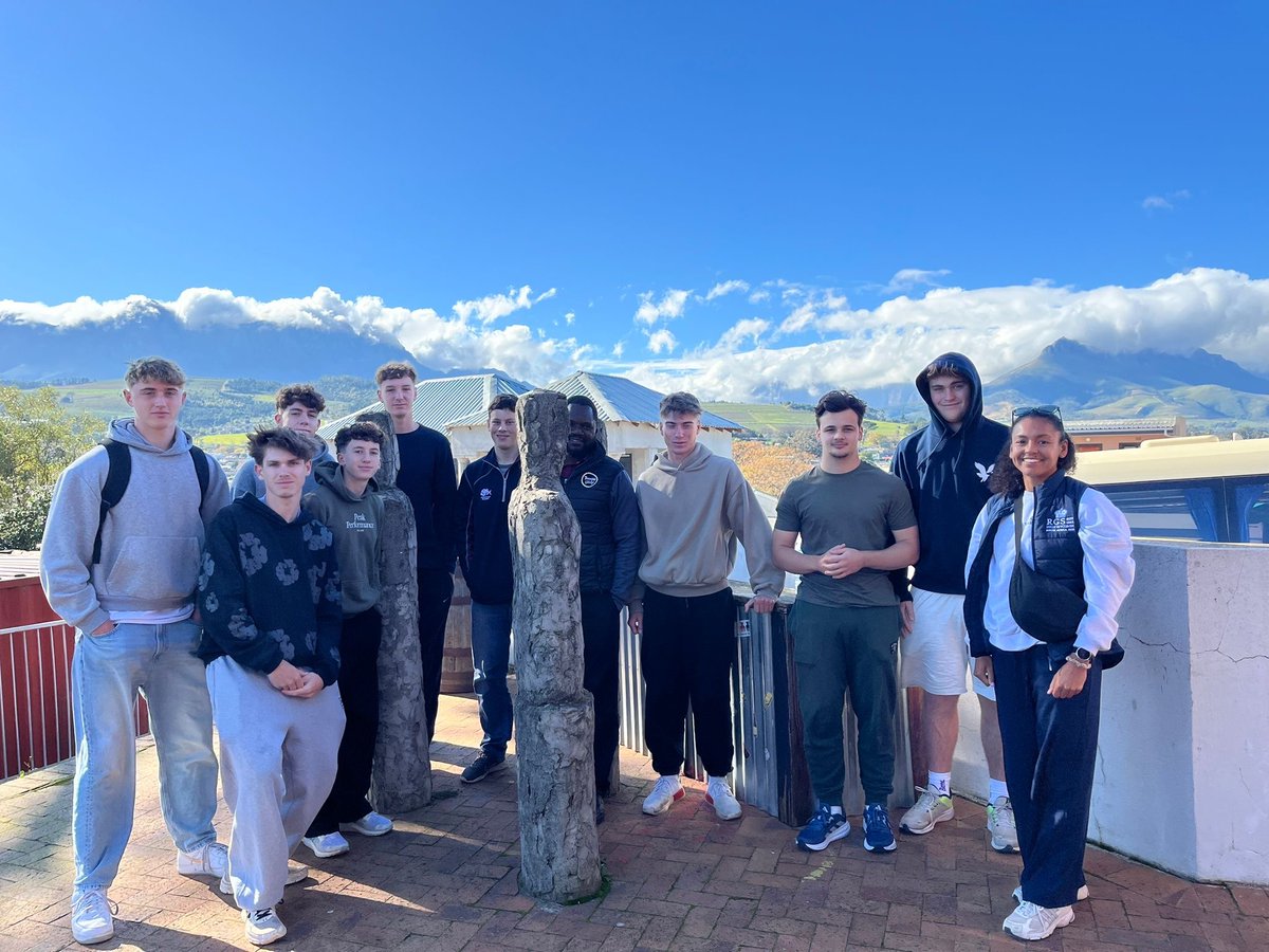 RGSHWSport's tweet image. Senior Rugby Tour (Weds) - a tour of Kayamandi Township and opportunity to donate books to their library, followed by a walking tour of Amazink to learn the history of this vibrant community.
@edwindoransport  @Hawkinsport  @rgshw  @rgshwboarding #TheRGSHWWay